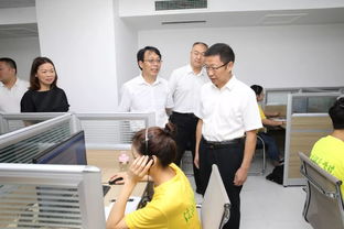 致謝校領(lǐng)導(dǎo)看望志愿服務(wù)隊(duì) 計(jì)算機(jī)信息技術(shù)咨詢服務(wù)的溫暖回響